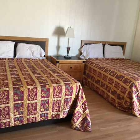 River Valley Inn Needles Eksteriør billede